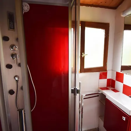 Petite Habitation Au Coeur Des Pins, A Reaup-lisse En Lot-et-garonne Apartment Reaup